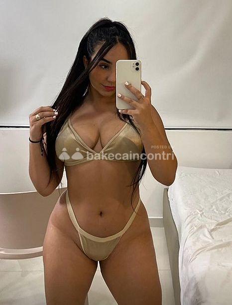 Lecce: 🎈TI FARO... PASSARE MOMENTI DI GODIMENTO INDIMENTICABILI..... QUELLO CHE VEDI E... ESATTAMENTE QUELLO CHE TROVERAI 🌹✨ 📸👀✋🏼💯💯🔥