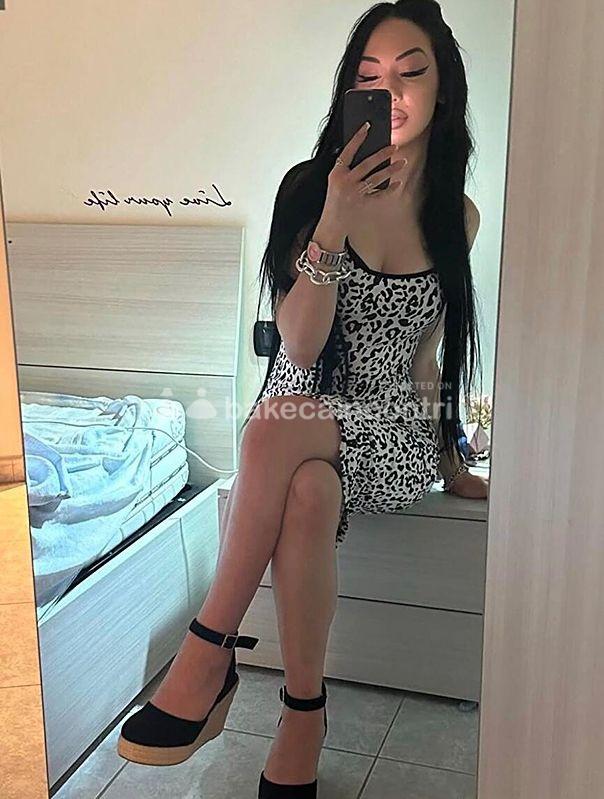 Venezia: RICEVO ANCHE RAGGIUNGO🚕 CASA TUA O MOTEL,APPENA ARRIVATA OGGI🍓CARINA 💯 % - 69 E POMPINO DA URLO💗SEMPRE DISPONIBILE COMPLETA🥵