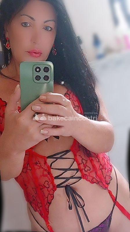 Verbania: 🔥 "l’eleganza che ti accende" 🔥 "la donna che non dimentichi" 🔥 "alta 1.78, sensuale… tua" 🔥 "classe che seduce" 🔥 "il desiderio prende forma" 🔥