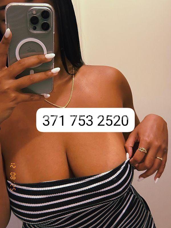 Frosinone: FROSINONE. NOVITA ASSOLUTA 💋CUBANA💋... POMPINO DA URLO 💋💋COMPLETISSIMA ANCHE MASSAGGI BELL 69 .LA REGINA DELE SQUIRTING