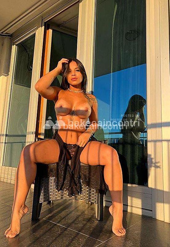 Palermo: BELLA 😍SEDUCENTE FACCIO TUTTO CON PASIONE AFFASCINANTE SEXY BAMBOLINA,DOLCISSIMA E PASIONALE. DISPONIBILE E PRONTA A SODDISFARE OGNI TUOI DESIDE