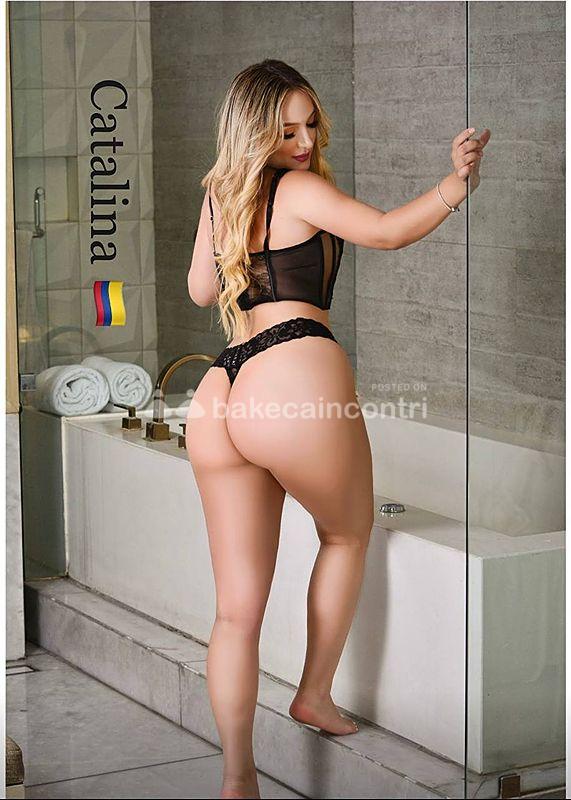 Roma: Bionda da farti impazzire con bocca sensuale e fascino da gustare