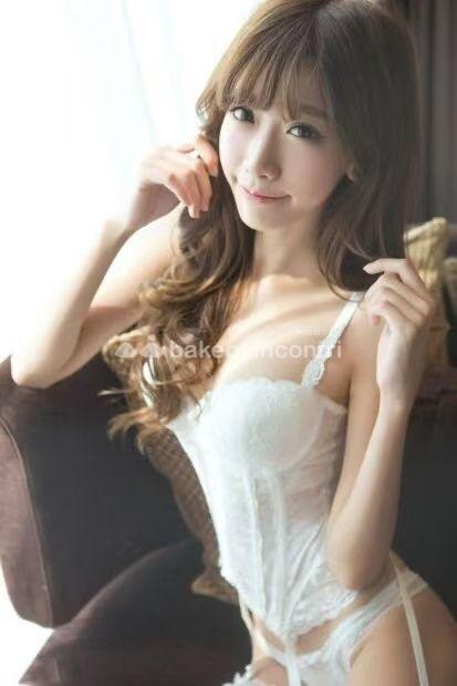 Barletta: 🌻ORIENTALE🌻POMPE PROFONDE E LENTE FINCHÉ NON SVUOTO LE PALLE TUA 🌻 ENORMI E POTENTI SBORRATE 🌻