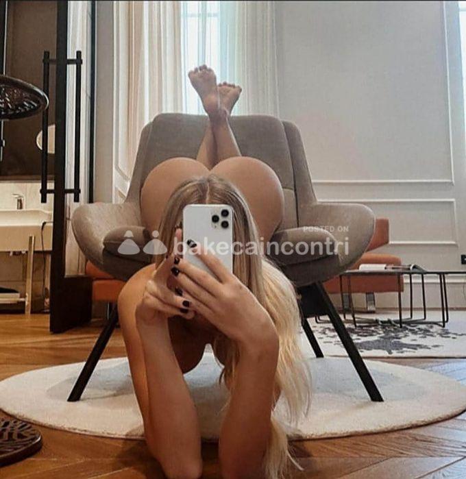 Venezia: NOVITA' ASSOLUTA RICEVO E RAGGIUNGO 🎀 FOTO 100% REALI 🎀 SEXY BAMBOLINA EROTICA E PASSIONALE 👠👄