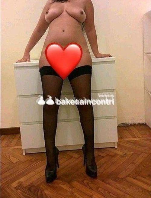 Pordenone: - NEW NEW NEW --SONO DIVERSA DALLE ALTRE: ho una attrazione MANIACALE per il CAZZO, vivo per il CAZZO, voglio CAZZO tutto il giorno