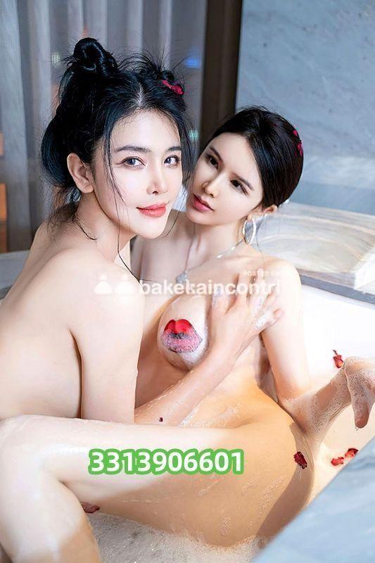 Biella: 🍒 🌹100%FOTO ARRIVATA DUE RAGAZZE ORIENTALE.SEXY BELLA ★POMPINO AL NATURALE + 69 + SCOPARE IN TUTTE