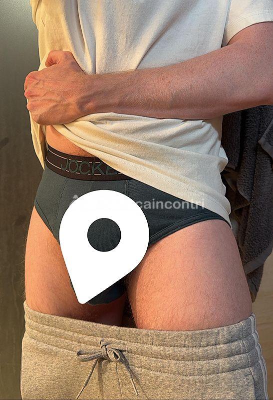 Perugia [Città di castello]: Ho le palle piene un atrezzo sempre duro te la metto tutto dentro il tuo buchetto fino a farti svenire dal piacere ti farò divertire come se deve mi r